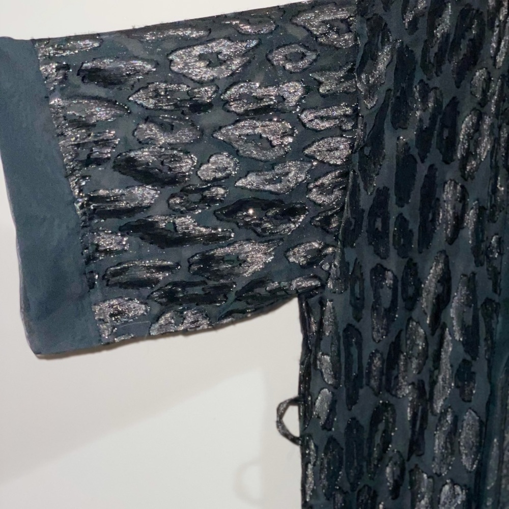 Express Leopard Jacquard Cover-Up - Picture 6 of 9